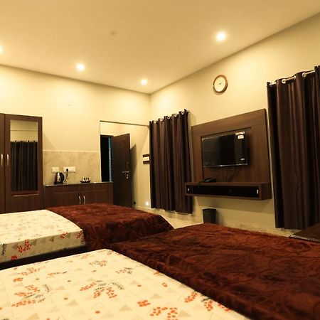 Rr Holidays Kodaikanal Exteriör bild